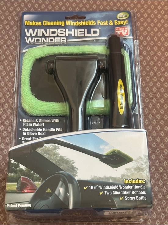 Other - Green Microfiber Car Windshield Cleaner - As Seen On TV